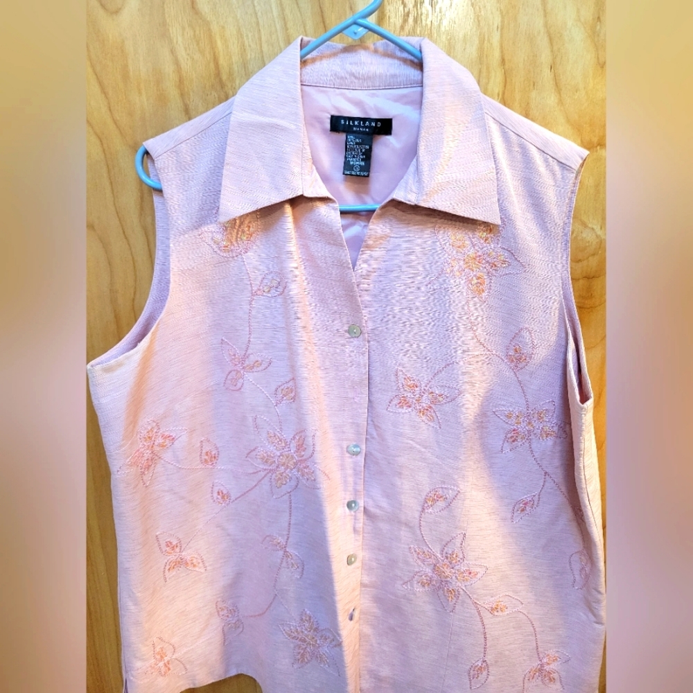 1X Sleeveless  Silk lined, shirt